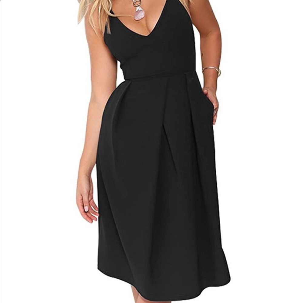Cross back, V Neck Pocket Dress